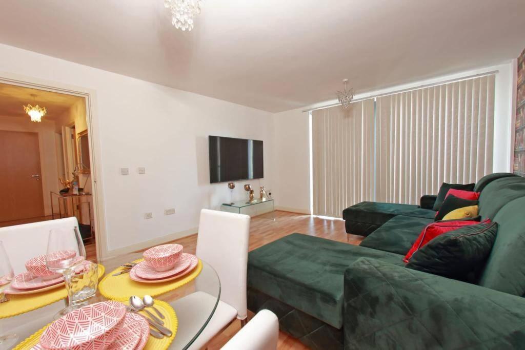 Chicstay Moura Birmingham Ngoại thất bức ảnh